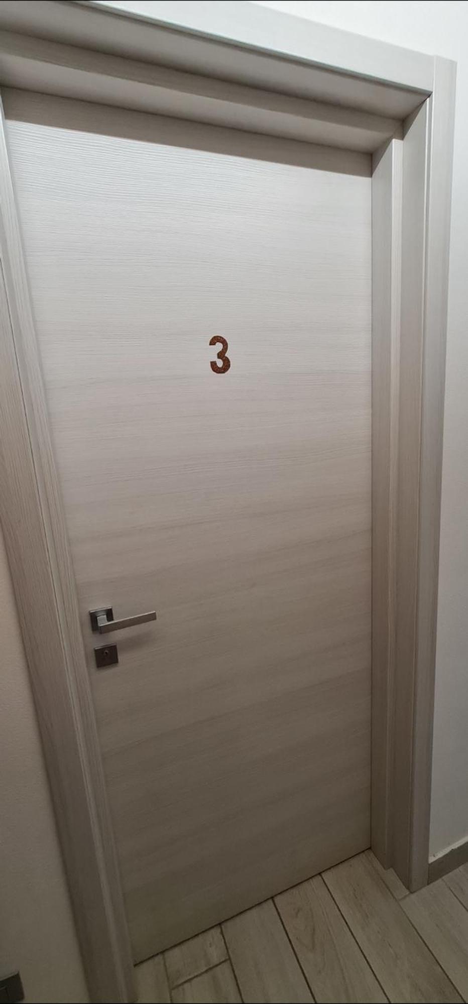 Quarantotto B&B Raffa Kültér fotó