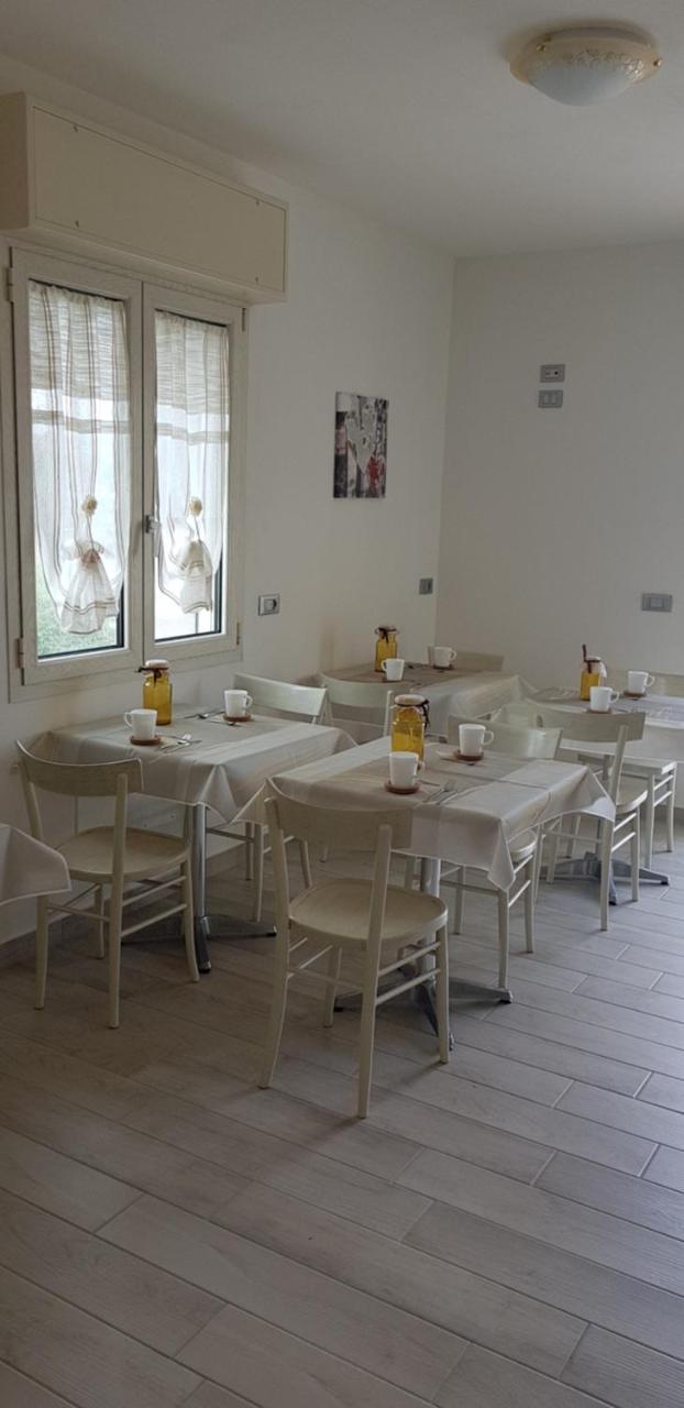 Quarantotto B&B Raffa Kültér fotó
